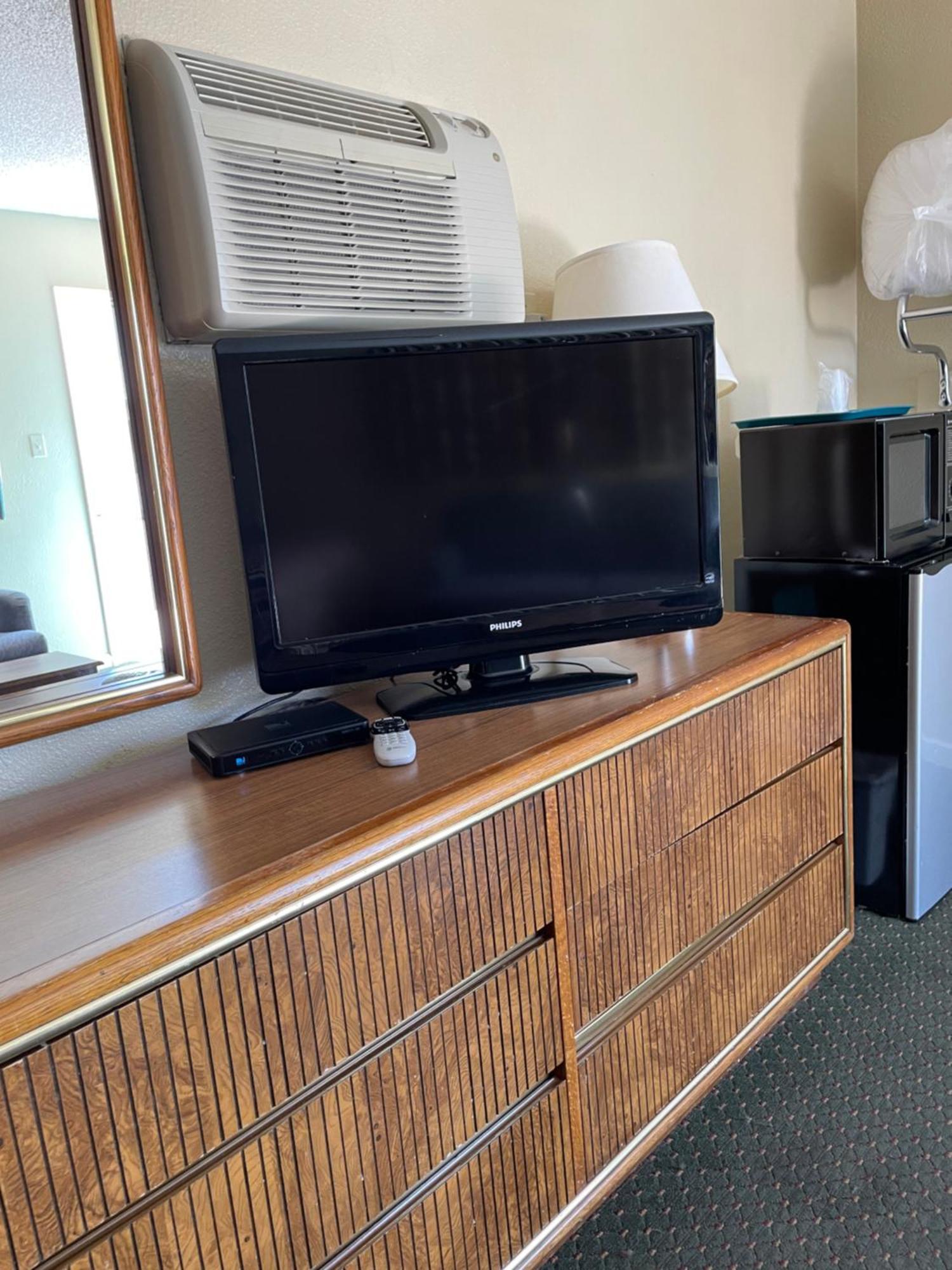 Howard Johnson By Wyndham Ridgecrest, Ca Экстерьер фото